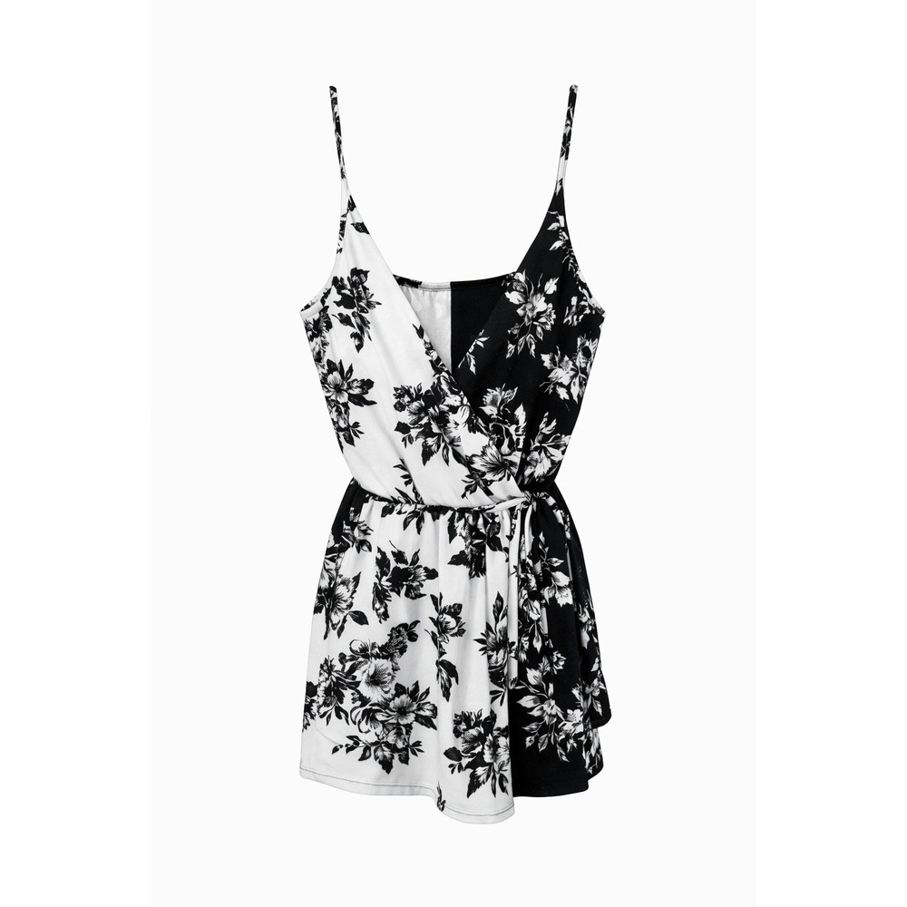 Kimchi Blue Black White Floral Sleeveless Romper Womens Medium‎ Summer y2k chic